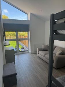 Peaceful brand new bungalow