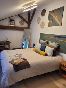 Maisons de vacances Les Volets Bleus : Maison 2 Chambres