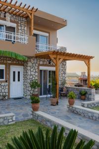 Electi Apartments Charaki