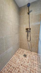 Appartements La Tour-angelle : Appartement 1 Chambre