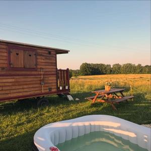 Campings La boheme de Cassillac : photos des chambres
