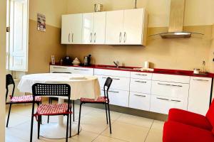 Marcos house elegant and reserved apt by the Sea