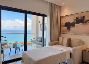 Stylish Studio Samaná Bay View, Pool and Gym Access