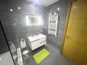 Résidence aswar soukra appart s1