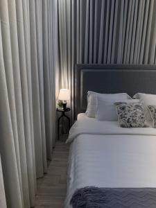 1BR - Luxury Studio - 65inch Tv - Self Entry