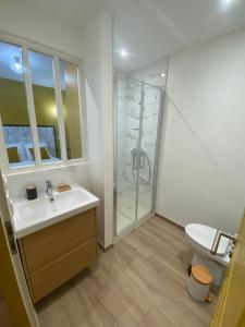 Le Clos 1003