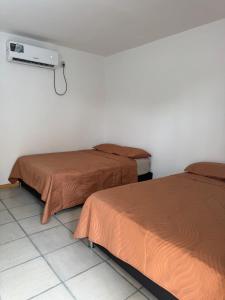 House with pool 2 minutes from the beach