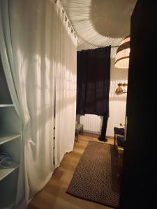 Bordeaux center nice quiet apartment