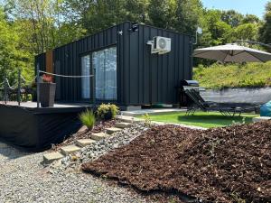 rishko resort - Lake View - Private Sauna - free Parking - 24hr Self chceck-in