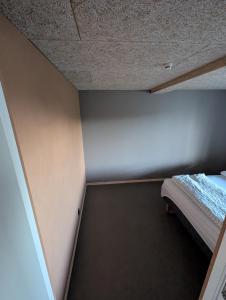 Lofoten Apartment 02