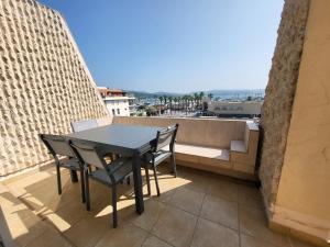 Superbe Appartement T3 vue mer en centre ville à 5 minutes à pied de la plage