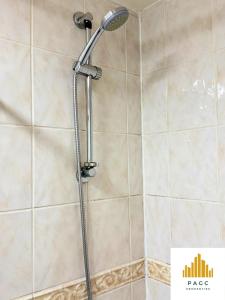 Spacious 3-Bed House - Contractors & Families - Free Parking - Fast Wifi