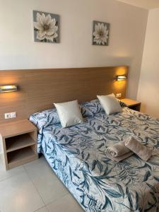 Tokyo Suite - Modern Apartment with Parking & Swimming Pool