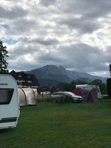 Camping Zakopane Willa Skoczek oferta nie dotyczy noclegu w pokoju Można zarezerwować namiot lub wolne Miejsce na campingu