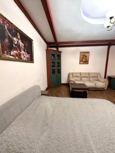 Квартира подобово в центрі на вулиці Проспект Свободи 7