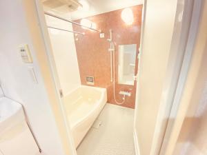 オルフェア難波11番館205