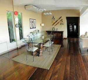 Casa Altos de Santa Teresa