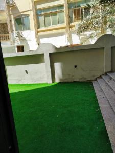 Cozy Modern Apartament