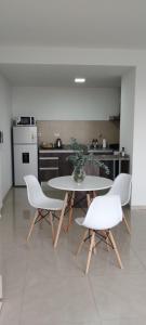 Hermoso monombiente luminoso y moderno con una excelente ubicación