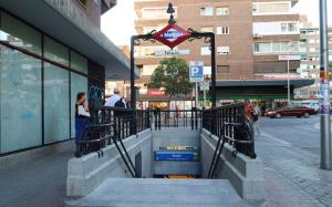 Junto al Paseo de la Castellana y Bernabéu, 6 pax