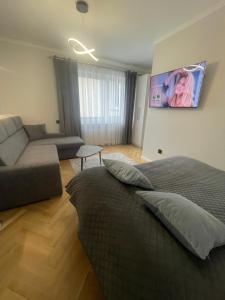POKOJE i APARTAMENTY LIMONKA do plaży 900m STOCZNIOWCÓW 13