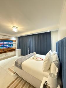 Malrose guesthouse Tours And safaris Windhoek Namibia Airport Shuttle services available