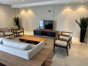 AUN1811 - Studio charmoso no 18 Andar