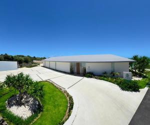 St Maire Yoron Sheera Villa