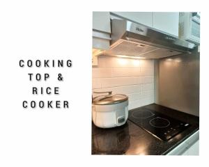 AURUM HOLISTAY DECA HOMES 2BR UNIT with FREE CAR PARK