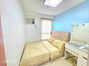 AURUM HOLISTAY DECA HOMES 2BR UNIT with FREE CAR PARK