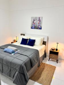 4 Min Walk to Copacabana Beach! 1BR Above Historic Roxy Theater