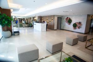 Furnished Condo Unit-Green2 PoolWifiNetflix