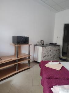 Партерни студия без обособен балкон ул Т Светослав 5 и ул България