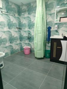 A cozy home by the beach