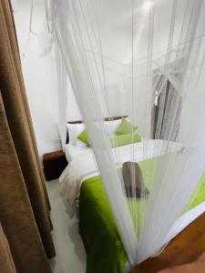 Ella Hillcrest Heaven-Free Pickup from Ella