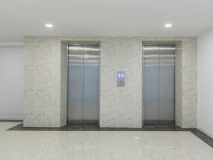 B2 Hua Hin Premier Hotel