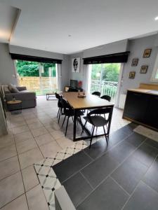 Appartements Promo 20 pourcent - centre - parking - balcon - wifi - lave linge et vaisselle : photos des chambres