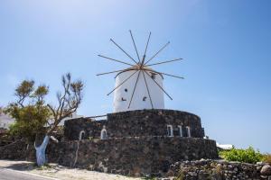Anemoscope Windmill Villa Santorini Greece