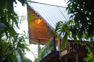 Gisban Wood Cabana & Hostel