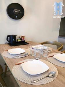 Seahorse Apartment 1216