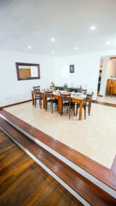 Richmond Hill Estate bungalow