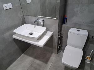 Golden Sands Residence - Unawatuna - 1 and 2 bedrooms apartments