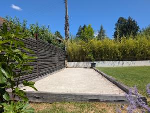 Villas Villa contemporaine avec piscine, vues panoramiques lac & montagnes, climatisation : photos des chambres