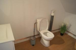 Logement entier indépendant avec espace extérieur