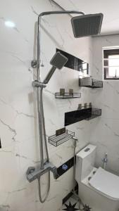 2BR Getaway By Train Street