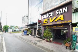 Collection O Eva Hotel District 8 Near Ben Thanh Market