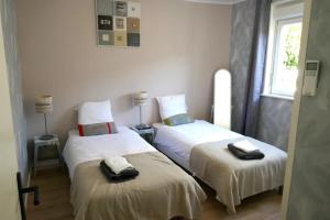 B&B / Chambres d'hotes Chambre dhotes familiale a Saint Pierre du Chemin : photos des chambres