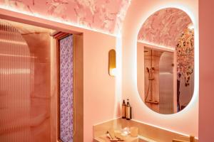 Fairytale Athens Suites