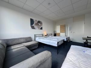 Thuja Apartments Karlsruhe-Neureut by KurzZeit