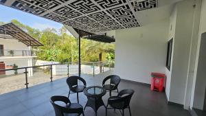 River Terrace Resort And Spa